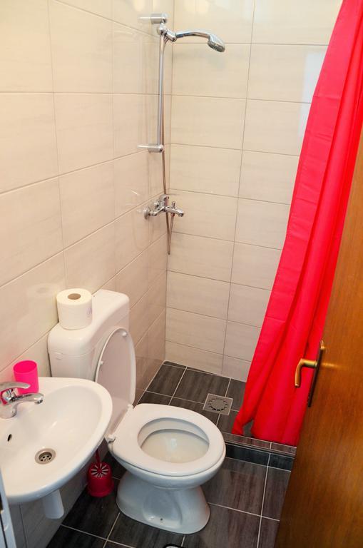 Mostar Downtown Hostel Phòng bức ảnh